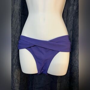 Robin Piccone Women’s Blue Ava Twist Hipster Bikini Bottom Size Small NWOT